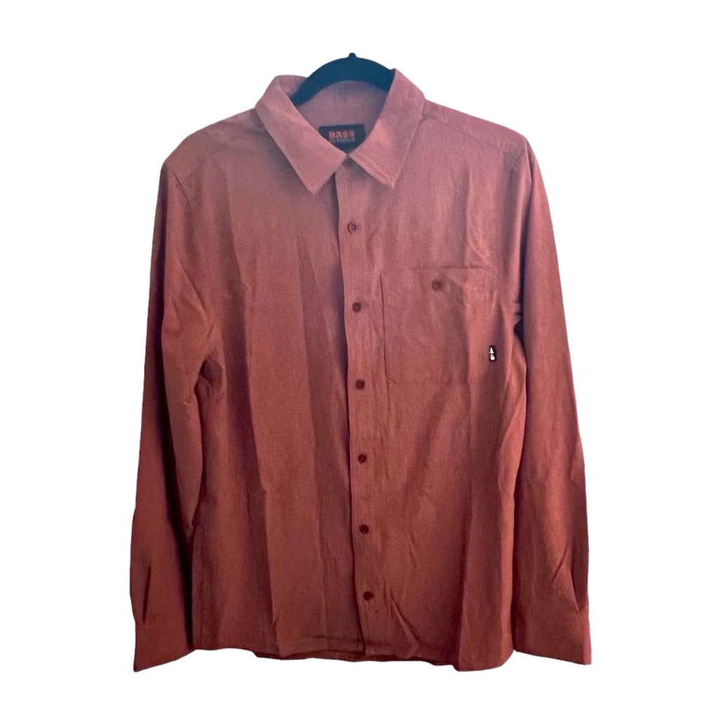 NWT Bass Outdoor easy travel button up shirt